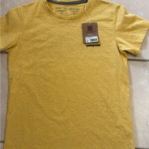 Patagonia Women’s Yellow Short Sleeve Tee